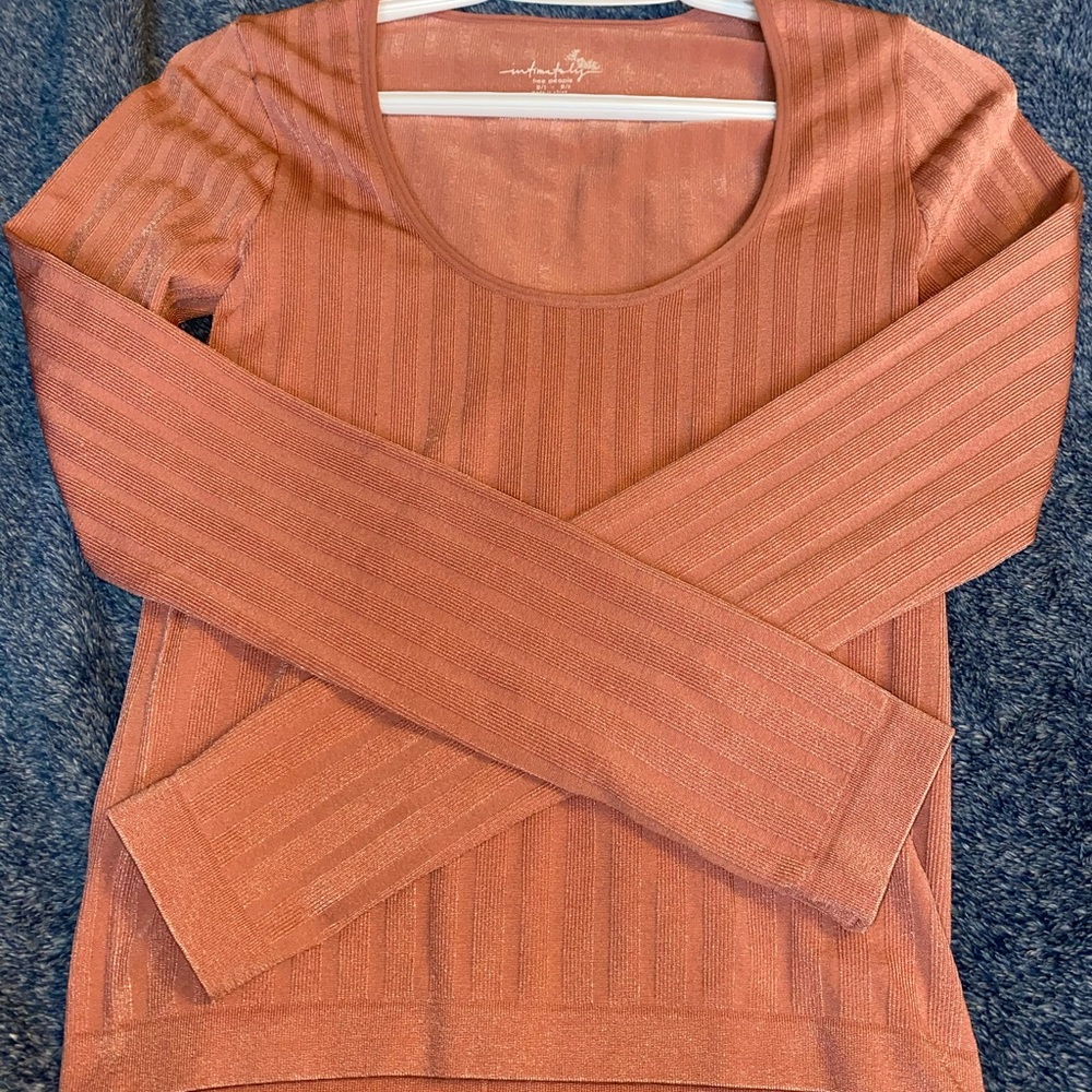 Long sleeve